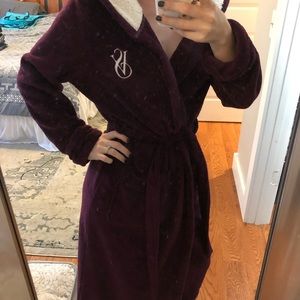 Victoria Secret hooded robe in dark purple!